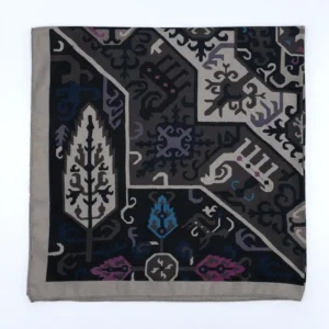 مینی اسکارف قفقازی خاکستری